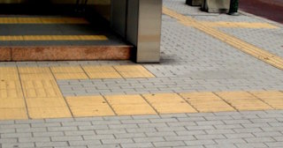 Тактильная плитка ПВХ в Улане-Удэ - купить от 717 руб. в ТротуарнаяПлитка
