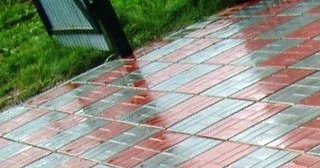 Профессиональная укладка цементной тротуарной плитки в Улане-Удэ в октябре